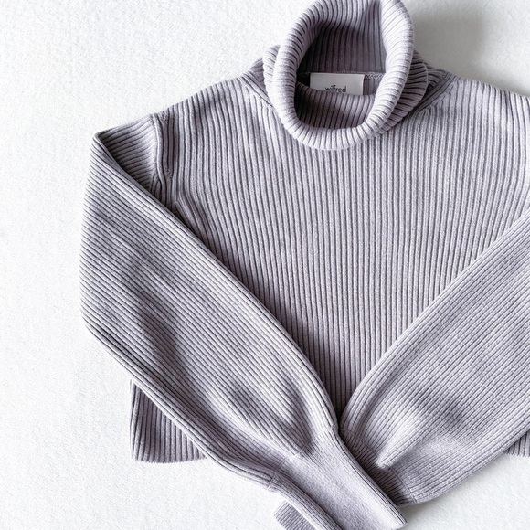 WILFRED Ribbed Crop Turtleneck Sweater - Picture 2 of 12